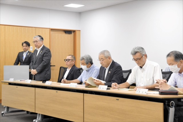 後援会の体制などを決めた設立総会