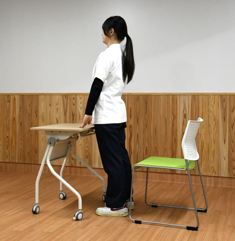 いすからの立ち座り