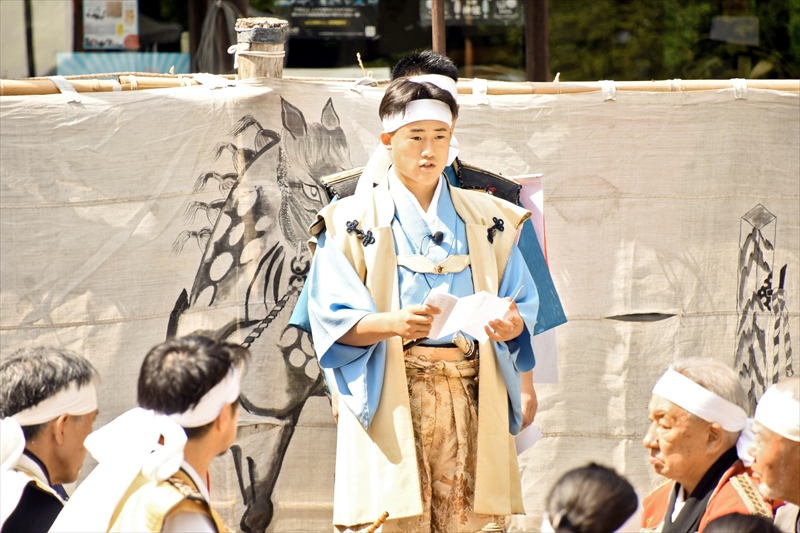騎馬武者を鼓舞する相馬言胤さん