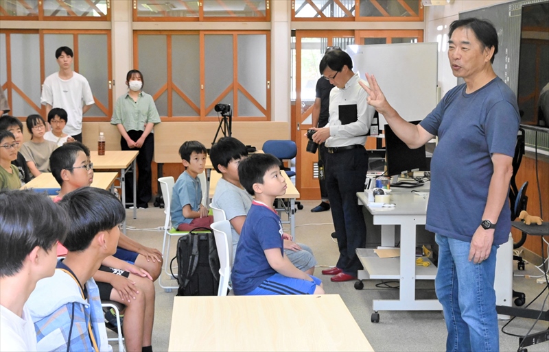 福島県いわき市で合宿　ｅ―ｋａｇａｋｕ国際科学教育協会　小中高生、衛星電波キャッチプログラム開発へ