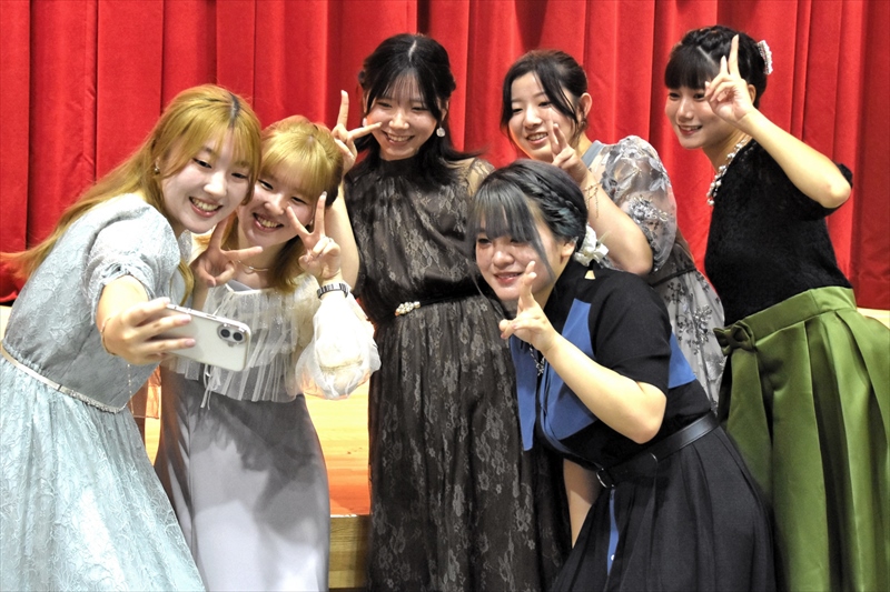 古里に尽くす誓い新た　福島県三島町で「二十歳を祝う会」