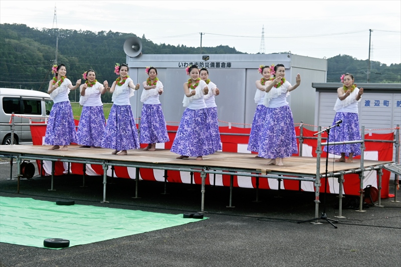 福島県いわき市渡辺地区で６年ぶりの夏祭り　フラ、空手、花火…　楽しい一夜を過ごす
