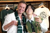 『ハリー・ポッター ショップ 原宿』オープン記念イベントに登壇した（左から）トム・フェルトン、松島聡 （C）ORICON NewS inc.