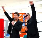 『アントニオ猪木デビュー65 周年記念 INOKI EXPO』オープニングイベントに登壇した（左から）武知海青、蝶野正洋 （C）ORICON NewS inc.
