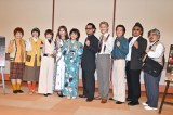 『水谷千重子50周年記念公演』明治座公演前合同取材会に登壇した（左から）近藤春菜、箕輪はるか、生駒里奈、高橋ひとみ、水谷千重子、的場浩司、神里優希、川西賢志郎、倉たけし、市村記者 （C）ORICON NewS inc.