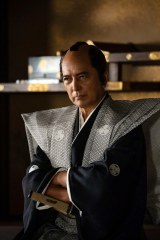 徳川宗睦（榎木孝明）＝大河ドラマ『べらぼう～蔦重栄華乃夢噺～』（C）NHK