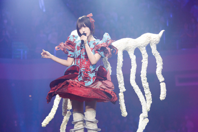 ano、自身初の日本武道館公演に約1万2000人が熱狂 Photo by 横山マサト