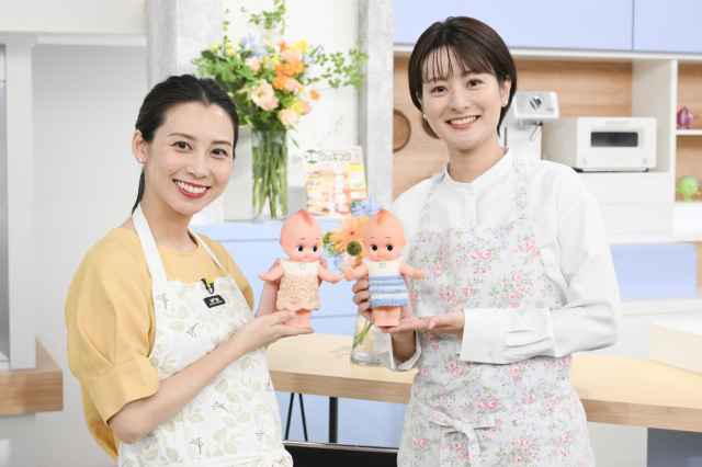 『キューピー 3分クッキング』(左から)番組を卒業する杉野真実アナ、新加入の徳島えりかアナ(C)日本テレビ