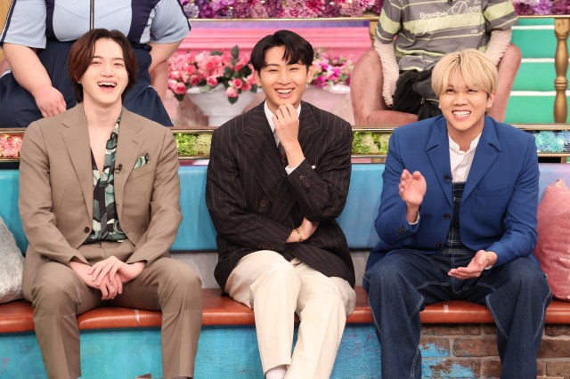 18日放送『トークィーンズ』に登場するKEY TO LIT(左から)岩崎大昇、猪狩蒼弥、佐々木大光(C)フジテレビ
