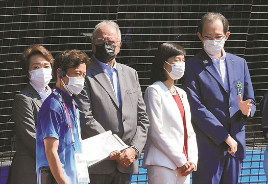 ◎(デジタル五輪)五輪・ソフト始球式_1639
